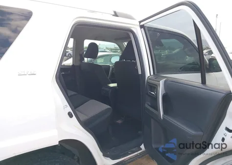 2021 Toyota 4Runner Sr5 из США, поврежденный, VIN JTEEU5JR0M5238617